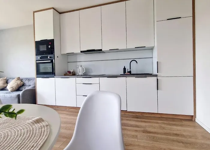 Luxury With Balcony Ksiezy Mlyn Fuzja