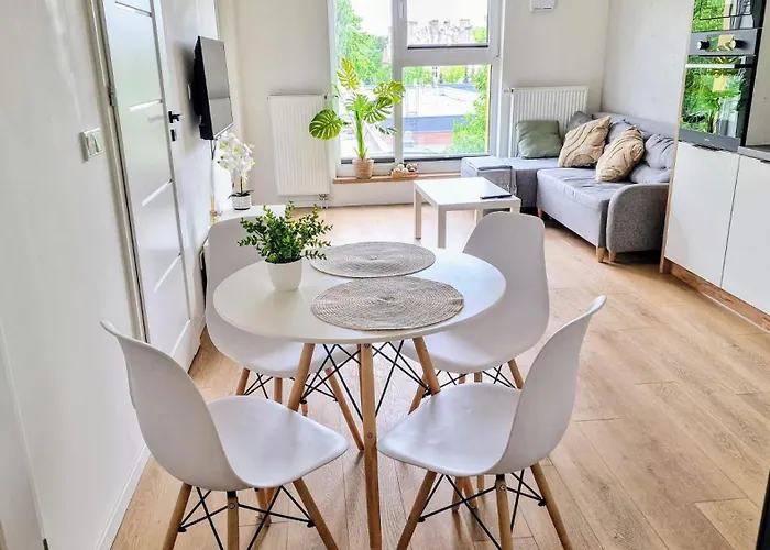 Luxury With Balcony Ksiezy Mlyn Fuzja *